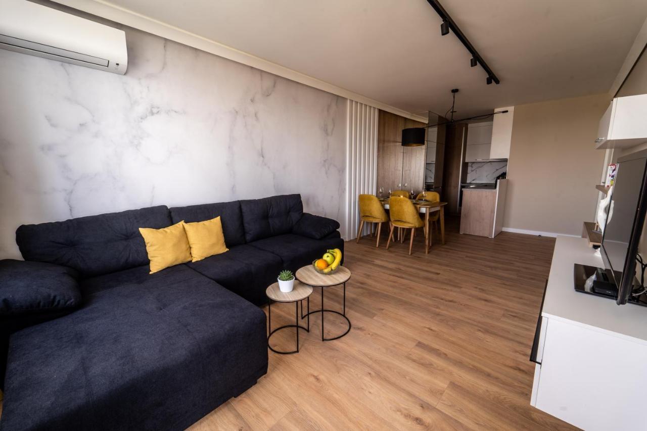 Location,sea ​​view And Luxury In Symphony * Varna